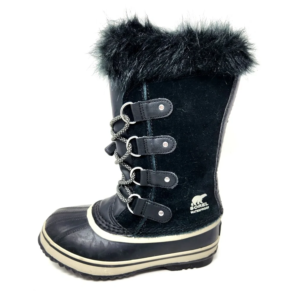 Sorel Yoot Pac boots size 2 NY1966-013 Waterproof Youth Winter Snow Boots Fur